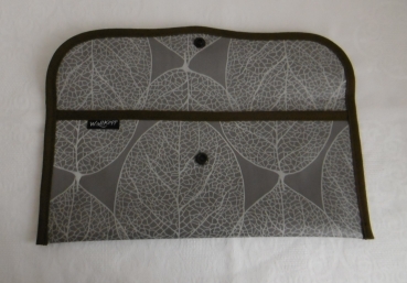 Bestecktasche Wachstuch Braungrau